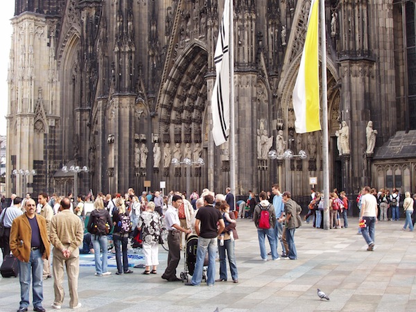 Den Kölner Dom kann man nicht fotografieren