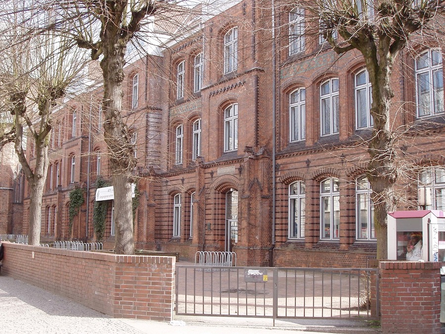 Das Lübecker Gymnasium gubt es auch heute noch.