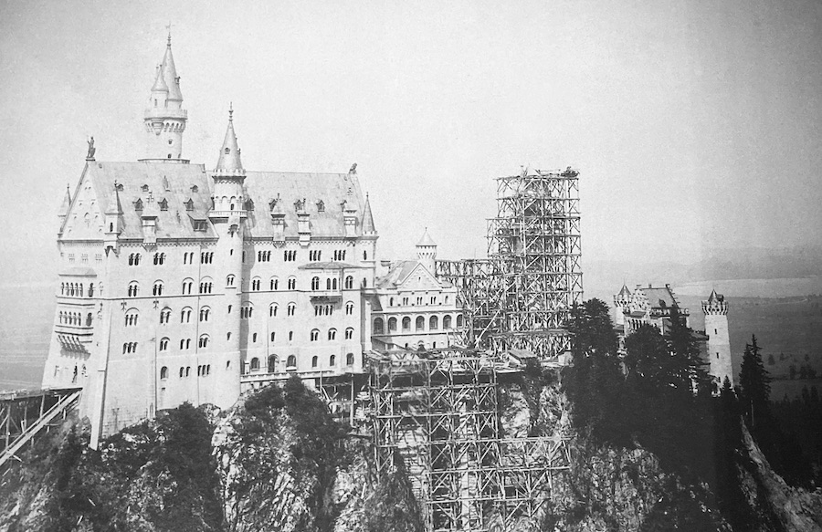 Photo von 1885: Die Baustelle des Schlosses Neuschwanstein
