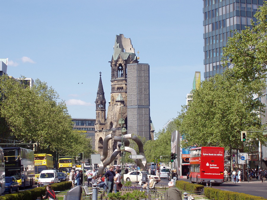 2007 war die Gedächtniskirche vom Kudamm aus gut zu sehen