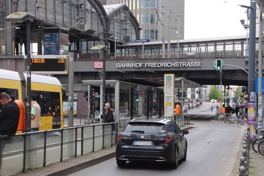 Heute ist der Bahnhof eine normale Haltestation von S- und U-Bahn.